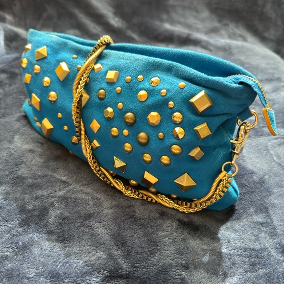 Hype suede studded shoulder bag - Picture 3 of 7